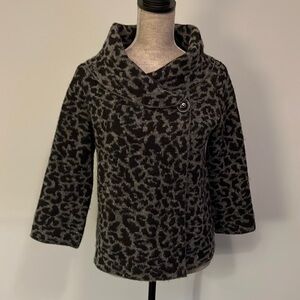 Cynthia Rowley Animal Print Crossover Cape size medium wool blend.